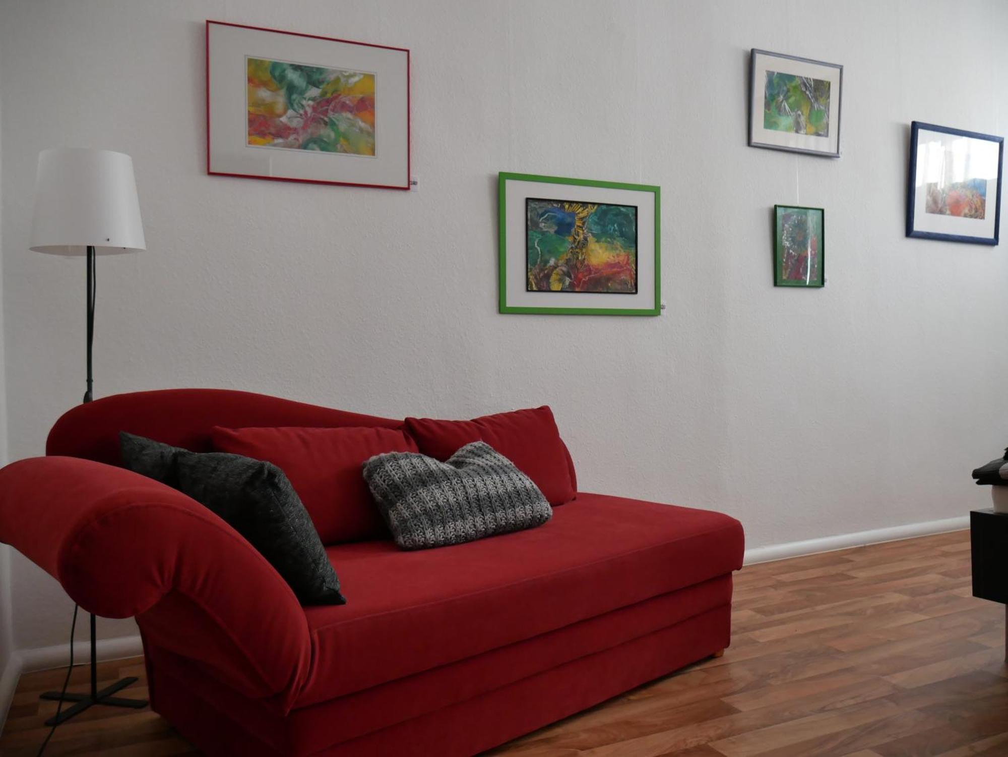 Ferienwohnungen In Der Kunstgalerie Charlie Und Jenny Chemnitz Ruang foto
